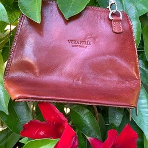 Vera Pelle Italian leather cross body bag